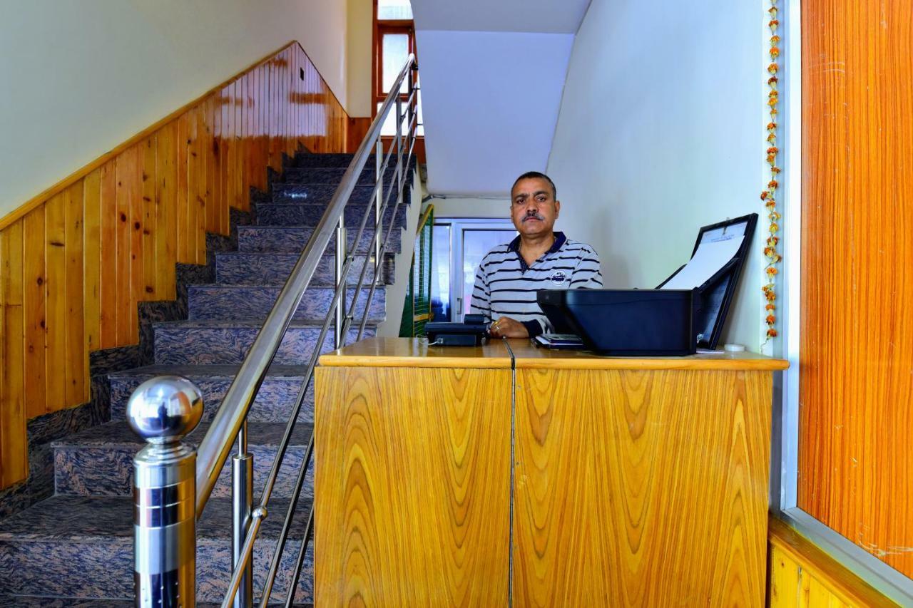 Oyo 38661 Hotel Apna Ghar Manali (Himachal Pradesh) Ngoại thất bức ảnh